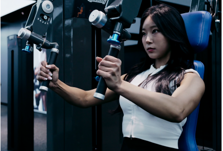 QUIIKBODY's new selectorized line: where strength